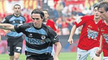 <b>ESTÁ SIENDO DECISIVO. </b>Savio fue una pesadilla el pasado domingo para la defensa del Nàstic.