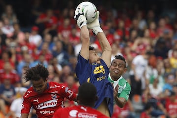 Los goles de Nacional fueron marcados por Pablo Cepellini y Yerson Candelo. Por el DIM anotaron Germán Cano y Elvis Perlaza.