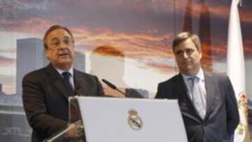 El presidente del Real Madrid, Florentino Pérez (i), y el presidente del Consejo Superior de Deportes, Miguel Cardenal.