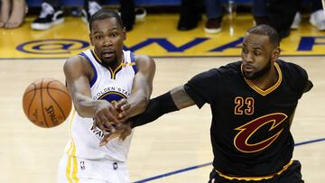 Cleveland Cavaliers vs Golden State Warriors directo online, tercer partido de las Finales NBA.