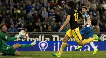 Oblak denies Baptistão.