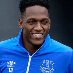 Yerry Mina y sus debuts: ¿Cuánto tiempo tardó en jugar?