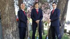 Pedro Gil, Jordi Bargall&oacute; y Mar Cual, antes de volar hacia Francia. 