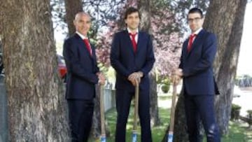 Pedro Gil, Jordi Bargall&oacute; y Mar Cual, antes de volar hacia Francia. 