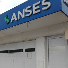 ¿Cuándo cobro ANSES? Fechas de pago de AUH, AUE, Extra y jubilados, 17 de febrero