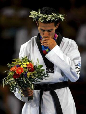 Consiguió la plata en la categoría de menos 58 kg, la única de ese metal hasta el momento.