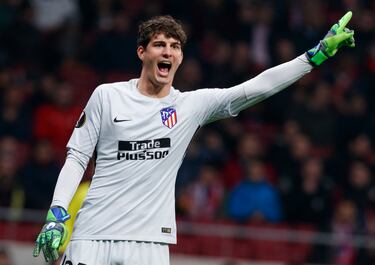 En su primer año perteneciendo al Atlético de Madrid el guardameta argentino fue cedido a Boca Juniors. De cara a la temporada 2017-18 fue jugador del primer equipo rojiblanco y disputó tres partidos en esa temporada (no volvería a defender la portería rojiblanca). Estuvo encadenando diferentes cesiones a Huesca, Málaga y Atlético de San Luis hasta 2021, año en el que finalizó contrato con el club colchonero.