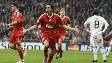 Benayoun celebra el gol del Liverpool en el Bernab&eacute;u en la eliminatoria de 2009.