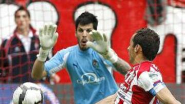 Roberto Perera destaca que Sanz es un "portero universal"