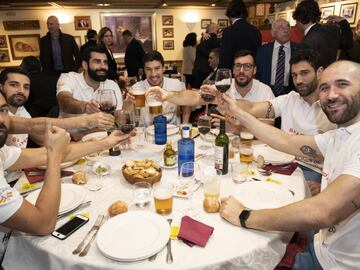 Brindis de los Hispanos.