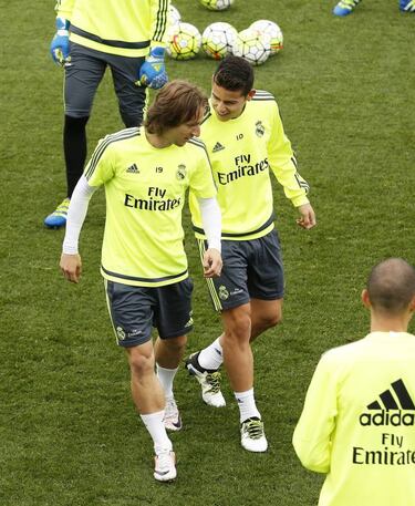 Zidane leaves Kroos at home for Real Sociedad game