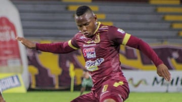 Jaminton Campaz en un partido de Deportes Tolima en la Liga BetPlay