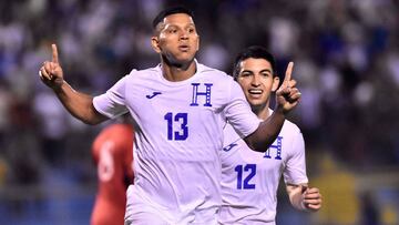 La escuadra catracha masacr&oacute; en casa a la Selecci&oacute;n Trinitaria y se consolid&oacute; en la primera posici&oacute;n del Grupo C, con lo que se meti&oacute; al Final Four y a la pr&oacute;xima Copa Oro.