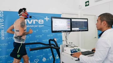 Los jugadores, en las pruebas médicas.