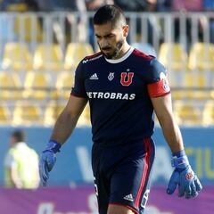 Johnny Herrera: "Parte de la dirigencia me quiere sacar"