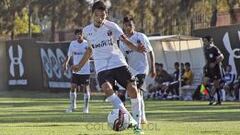 Branco Provoste juega en la Sub 16 de Colo Colo.