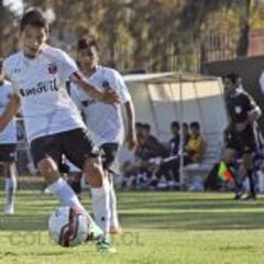 Juvenil de Colo Colo irá a prueba al Manchester City