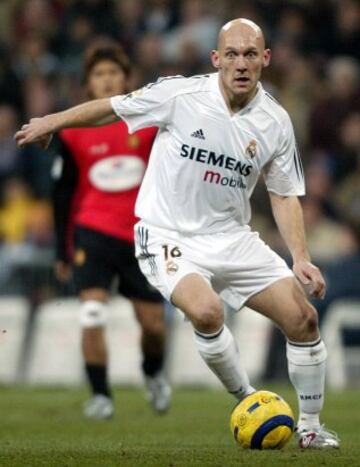 Thomas Gravesen (2005-2006).