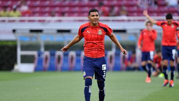 Chivas renueva al ‘Tiba’ Sepúlveda
