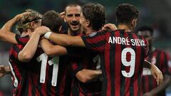 Milán, Everton y Salzburgo encarrilan sus eliminatorias