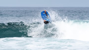 Antofagastina de 15 años se robó las miradas en el tour mundial de bodyboard