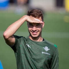 Loren, camino de Barcelona