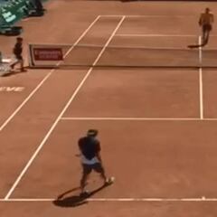 El contundente saque que metió a Jarry en semis de Ginebra