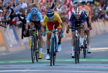 El español se impuso al sprint a Pinot, Woods y Dumoulin. Con 38 años gana su primer Mundial, había logrado dos platas y cuatro bronces en esta cita.