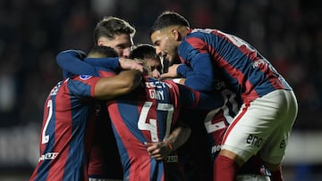 Players of San Lorenzo celebrate after scoring during the Copa Sudamericana round of 32 knockout play-offs second leg football match between Argentina's San Lorenzo and Colombia's Independiente Medellin at the Pedro Bidegain stadium in Buenos Aires on July 19, 2023. (Photo by JUAN MABROMATA / AFP)