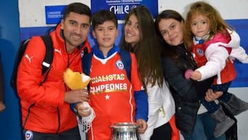 “Fue la noche más feliz de mi carrera... Somos buenos para la pelota, pero hay que trabajar, a Chile nunca nadie le regaló nada”