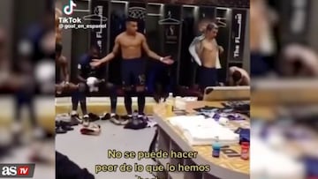 Kylian Mbappé motiva a sus compañeros en la final de Qatar