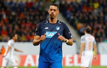 Canterano del Bayern, en enero de 2018 volvió al club de su ciudad natal tras sus grandes actuaciones en el Hoffenheim.