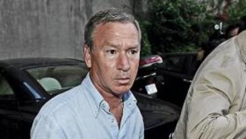 <b>COMPÁS DE ESPERA. </b>Miguel Santos trasladó a Clemente la oferta del club. Ahora toca esperar.