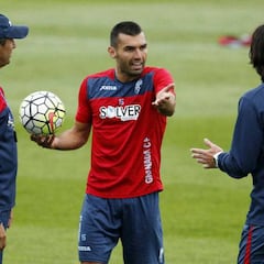 Krhin hace la goma y sigue sin salir del Granada