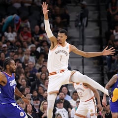 Collet asks for patience with Wembanyama: “He’s only been in the NBA for a few weeks”