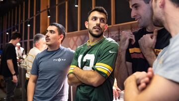 Paredes bromea con que Sannadi tiene físico para jugar en la NFL