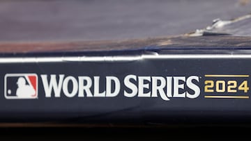 We enjoyed some wonderful permances in games 1 and 2 in Los Angeles on the field and on the microphone. Who will sing tonight in New York for game 3?