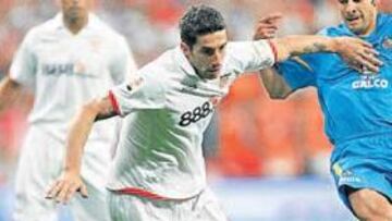 <b>CERCA DE IRSE. </b>Drago quiere convencer al Sevilla para que lo venda al Newcastle.