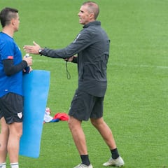 Garitano: "Aunque seas primero, siempre tienes que mejorar"