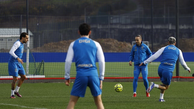 El posible once del Deportivo en Zubieta: día uno sin Yeremay