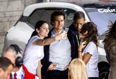 GP de Gran Bretaña: Papá de Checo Pérez festeja junto a Tom Cruise