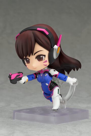 Captura de pantalla - ow-nendo-dva-babydva-gallery_4.png