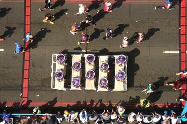 Participantes disfrazados durante la maratón de Londres la cual se celebra anualmente desde 1981 se celebra anualmente desde 1981 en la capital de Reino Unido.