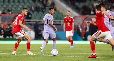 Una gran jugada de combinación dentro del área entre Ceballos y Rodrygo, incluyendo 2 pases de tacón, uno de cada uno, terminó con el brasileño rematando al fondo de la portería defendida por Mohamed El-Shenawy, que no pude hacer nada para detener el disparo de Rodrygo.