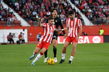 Aprobados y suspensos de la UD Almería: incapaz de ganar contra 10