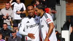 Raúl Jiménez anota en contra del West Ham