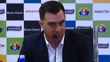 ¿Colo Colo más defensivo? Esto dijo Guede en conferencia