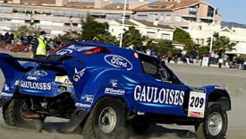 <b>NO PUDO SER</b>. Serviá ha perdido el liderato tras llegar undécimo en la corta tercera etapa.