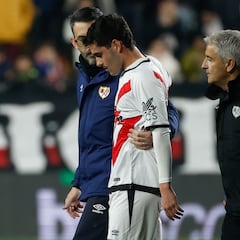 Sergio Camello sufre una fractura del quinto metatarsiano del pie izquierdo