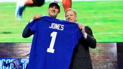 Se convierte en el primer quarterback de Duke elegido en la primera ronda en la historia moderna del Draft, esto luego de que los Giants lo tomaran con el pick 6.